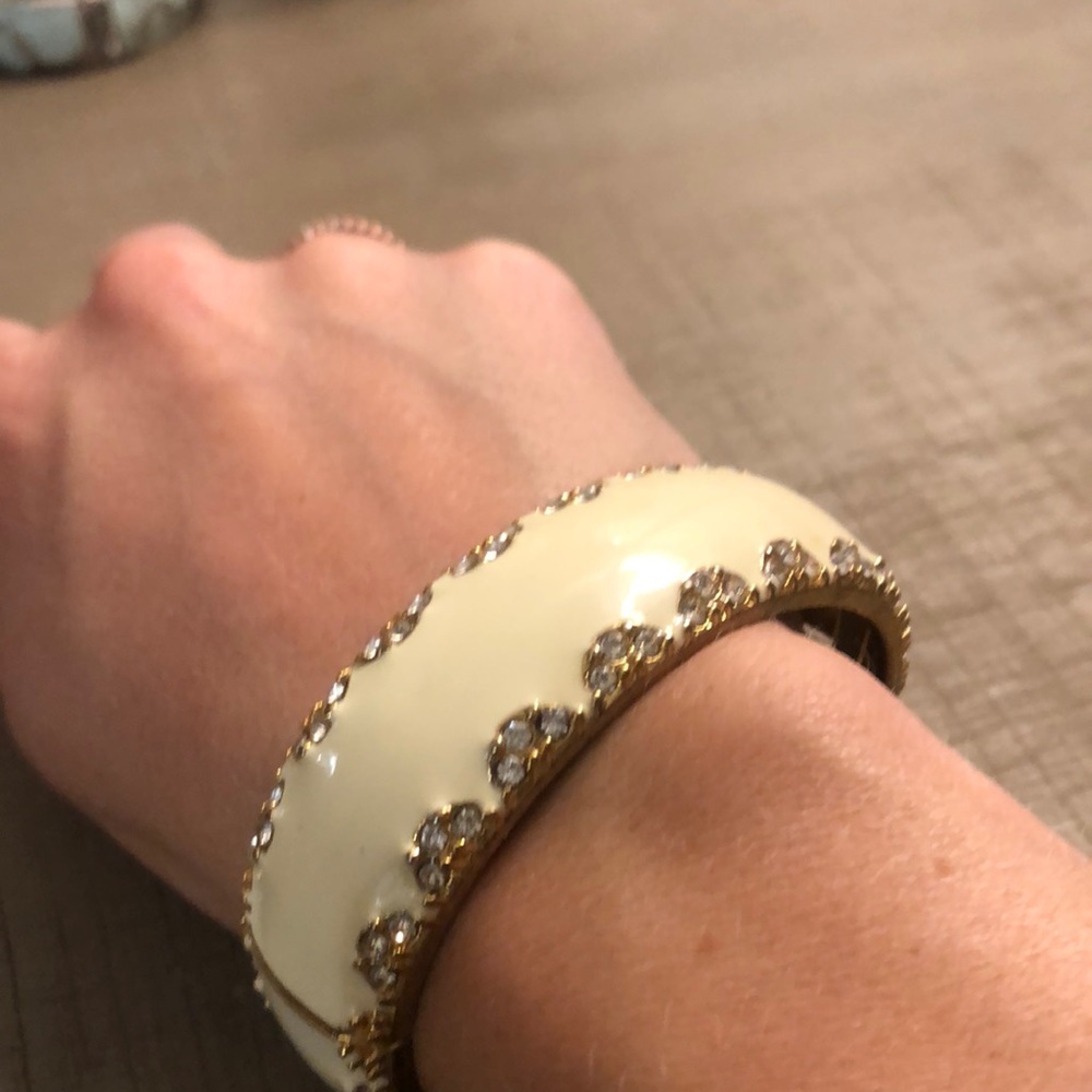 Fun Summer Bangle - Picture 2 of 2